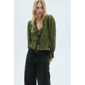 Bluza crop cu decolteu in V