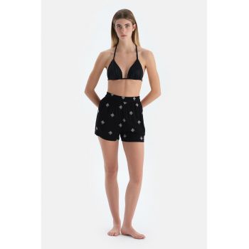 Pantaloni scurti cu model si talie inalta