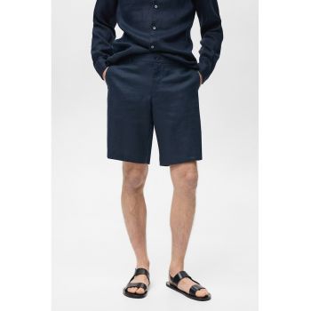 Pantaloni scurti din in cu buzunare