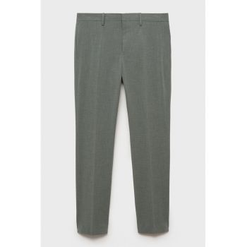 Pantaloni super slim cu pliuri