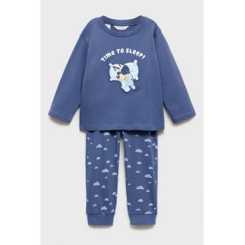 Pijama cu model Bluey