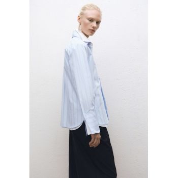 Camasa regular-fit cu model in dungi