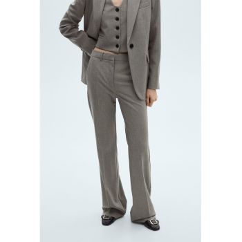 Pantaloni eleganti cu croiala dreapta