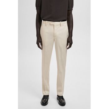 Pantaloni eleganti cu croiala slim-fit