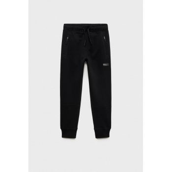 Pantaloni jogger cu talie medie si snur