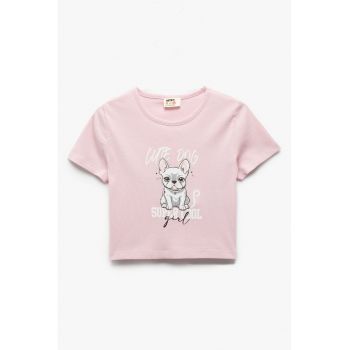 Tricou crop cu imprimeu grafic