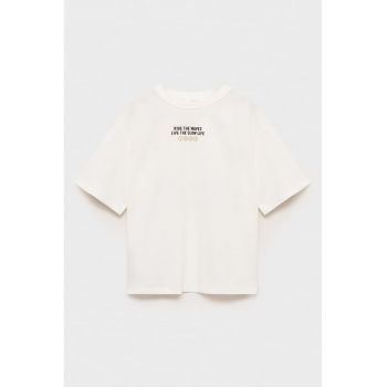 Tricou cu decolteu la baza gatului si imprimeu pe partea din spate