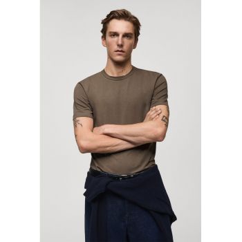 Tricou slim-fit