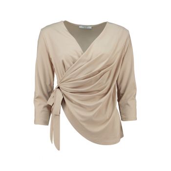 Bluza cu decolteu in V