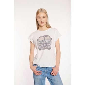 Tricou cu decolteu la baza gatului si aplicatii din strasuri