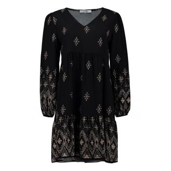 Rochie cu decolteu in V si model