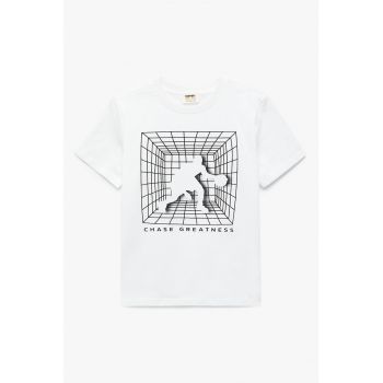 Tricou cu decolteu la baza gatului si imprimeu