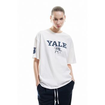 Tricou lejer cu text