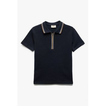 Tricou polo cu fenta cu fermoar