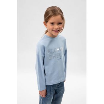 Bluza cu maneci cazute si aplicatii cu paiete