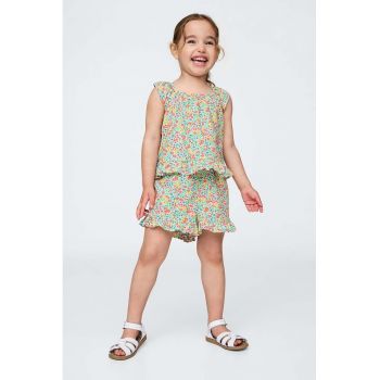 Set de pantaloni scurti si top cu model floral