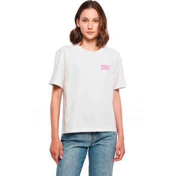 Tricou cu decolteu la baza gatului si model grafic pe partea din spate