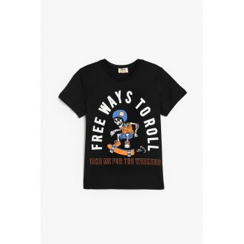 Tricou cu imprimeu grafic