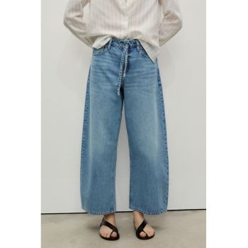 Blugi crop boyfriend fit