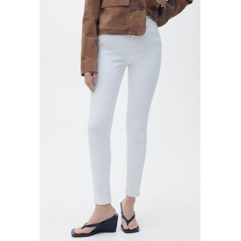 Blugi slim fit