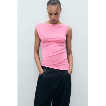 Bluza fara maneci cu detalii texturate