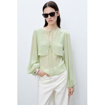Bluza transparenta cu maneci lungi