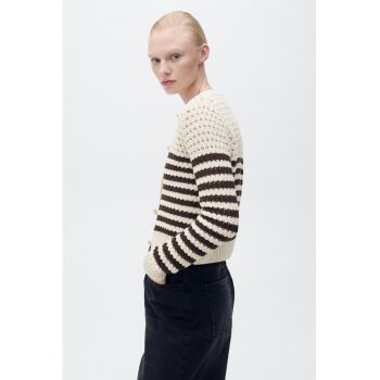 Cardigan cu model in dungi