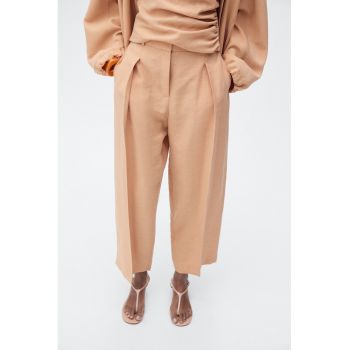 Pantaloni din amestec de lyocell cu croiala dreapta si pliuri frontale