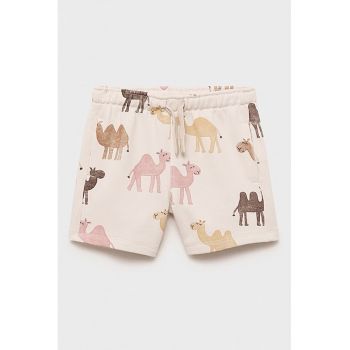 Pantaloni scurti cu imprimeu cu camile