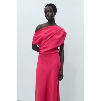 Rochie asimetrica fara bretele