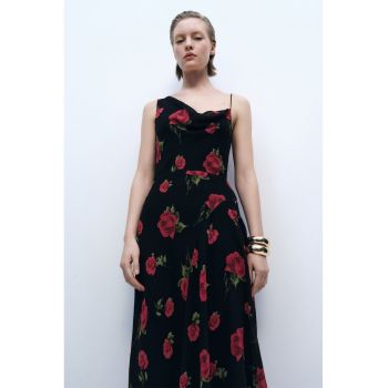 Rochie maxi asimetrica cu model floral