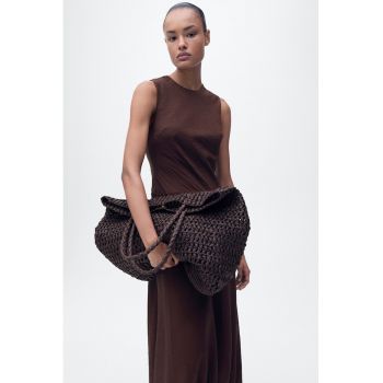Rochie midi cu terminatie bufanta