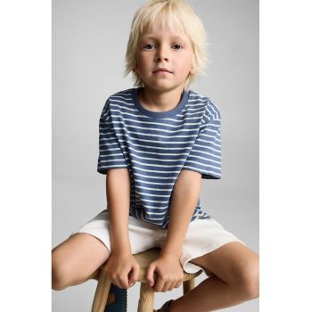 Tricou cu decolteu la baza gatului - in dungi