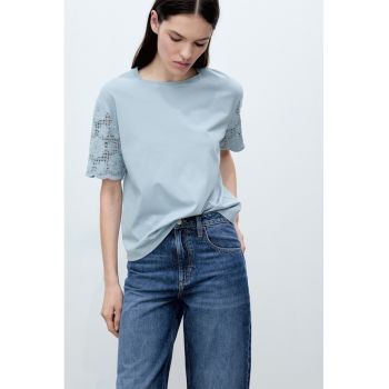 Tricou cu decolteu rotund