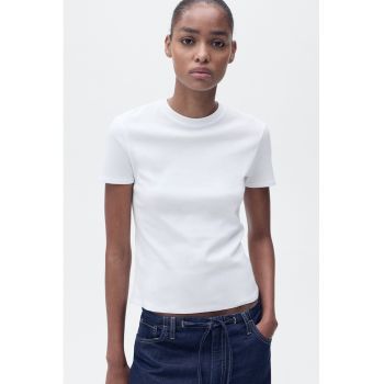 Tricou regular-fit cu decolteu la baza gatului