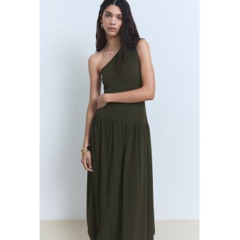Rochie bufanta cu croiala asimetrica