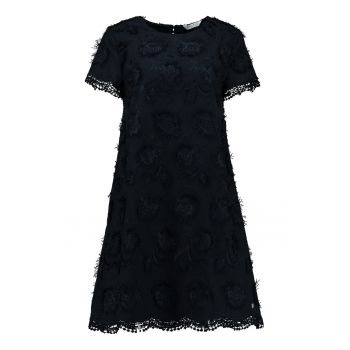 Rochie dreapta cu design floral