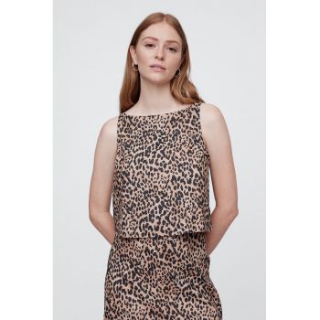 Top din amestec de in cu animal print