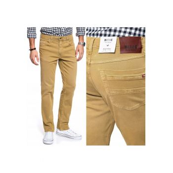 Pantaloni Din Material -  Washington Straight - Croi: Straight Fit - Stil: Drept / Regulamentar - Inaltimea Taliei: Medie / Regulamentara - Numar De Buzunare: 5 - W32 EU - W32 X L34 - Galben