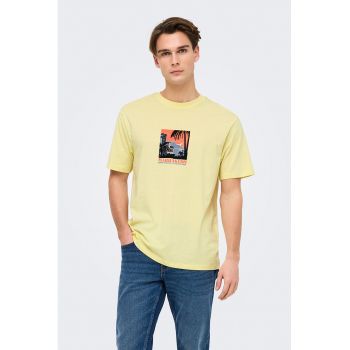 Tricou din bumbac cu imprimeu grafic discret
