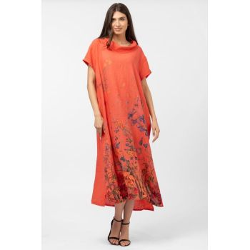 Rochie lunga din in cu guler intors si imprimeu pictural floral pe fond corai ieftina