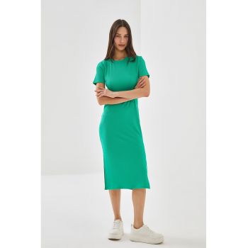 Rochie midi cu slit lateral