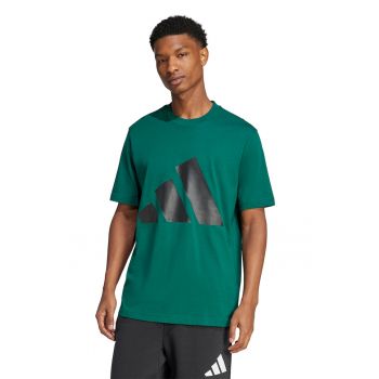 Tricou cu decolteu la baza gatului si imprimeu logo