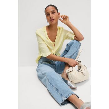 Bluza cu volane