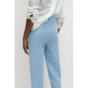Pantaloni conici cu pliuri