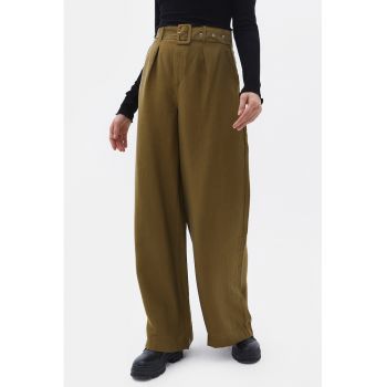Pantaloni din amestec de lyocell cu croiala ampla