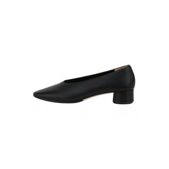 Pantofi de piele cu toc masiv