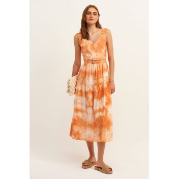 Rochie evazata cu model tie-dye