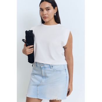 Tricou cu maneci aripioara