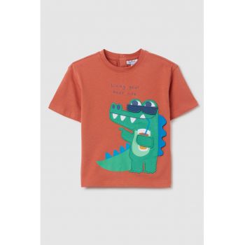 Tricou din bumbac cu imprimeu si decolteu la baza gatului